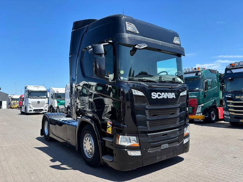 Scania R450 Euro 6 Retarder - Tegljač: slika Scania R450 Euro 6 Retarder - Tegljač Scania R450 Euro 6 Retarder - Tegljač: slika Scania R450 Euro 6 Retarder - Tegljač