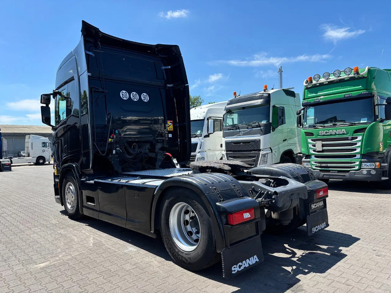 Scania R450 Euro 6 Retarder - Tegljač: slika Scania R450 Euro 6 Retarder - Tegljač Scania R450 Euro 6 Retarder - Tegljač: slika Scania R450 Euro 6 Retarder - Tegljač
