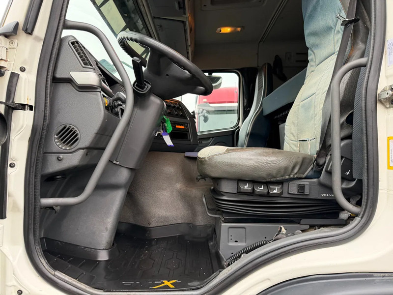 Volvo FMX 450 Euro 5 - Tegljač: slika Volvo FMX 450 Euro 5 - Tegljač Volvo FMX 450 Euro 5 - Tegljač: slika Volvo FMX 450 Euro 5 - Tegljač