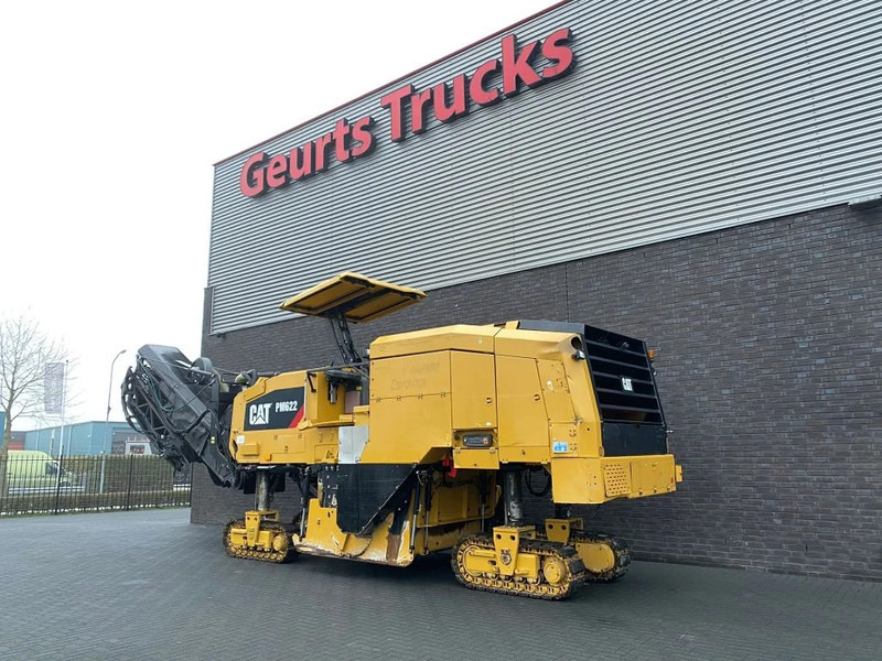 Caterpillar PM622 CRAWLER PROFILER/ASFALTFREESMACHINE/ASPHALTFRÄSEN-MASCHINE - Stroj za asfaltiranje: slika Caterpillar PM622 CRAWLER PROFILER/ASFALTFREESMACHINE/ASPHALTFRÄSEN-MASCHINE - Stroj za asfaltiranje Caterpillar PM622 CRAWLER PROFILER/ASFALTFREESMACHINE/ASPHALTFRÄSEN-MASCHINE - Stroj za asfaltiranje: slika Caterpillar PM622 CRAWLER PROFILER/ASFALTFREESMACHINE/ASPHALTFRÄSEN-MASCHINE - Stroj za asfaltiranje
