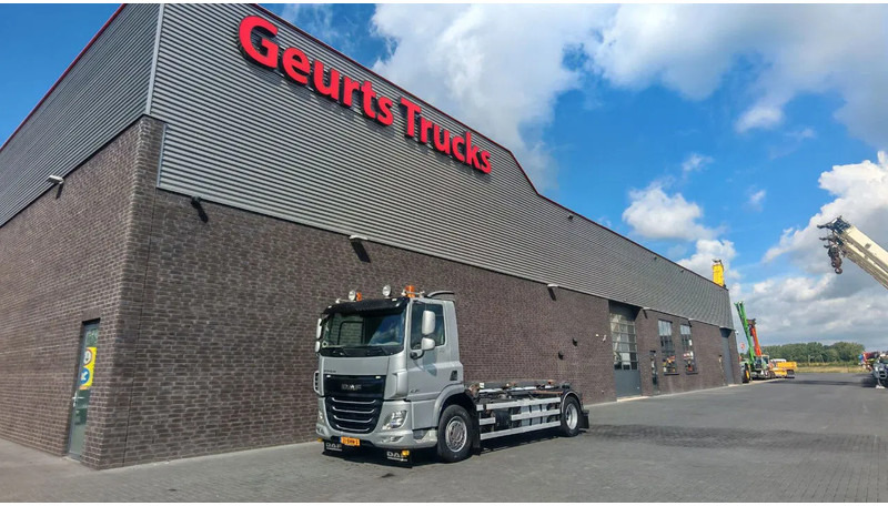 DAF CF 370 4x2 MET HTS 1425.5.130 KABELSYSTEEM 14 TON - Kamion s kabelskim sustavom: slika DAF CF 370 4x2 MET HTS 1425.5.130 KABELSYSTEEM 14 TON - Kamion s kabelskim sustavom DAF CF 370 4x2 MET HTS 1425.5.130 KABELSYSTEEM 14 TON - Kamion s kabelskim sustavom: slika DAF CF 370 4x2 MET HTS 1425.5.130 KABELSYSTEEM 14 TON - Kamion s kabelskim sustavom