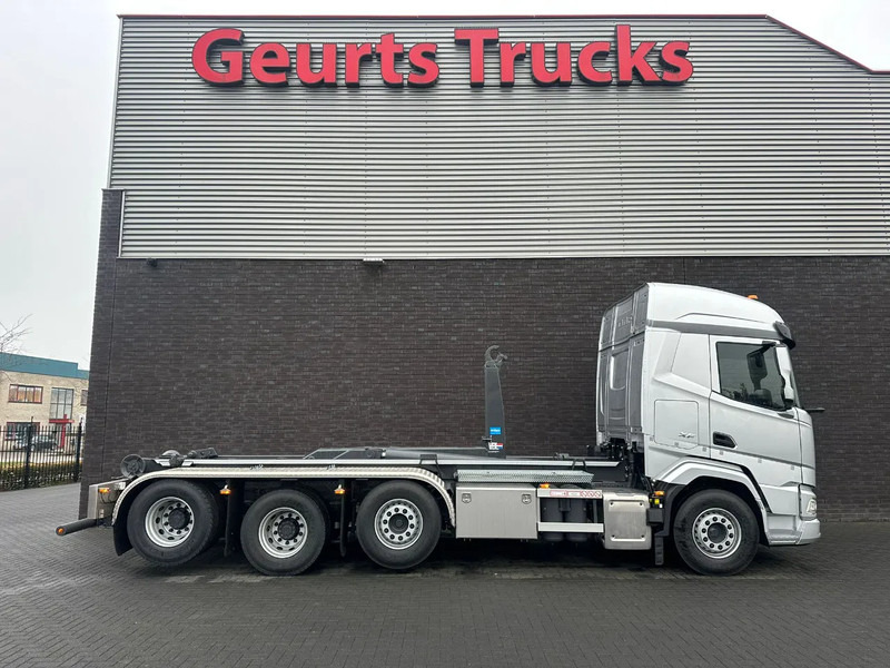 DAF XF 530 8X2 TRIPLE VDL S-30-6700 HAAKARMSYSTEEM/ABROLLKIPPER/HOOKLIFT/NIEUW/NEW - Kamion s kukastom dizalicom: slika DAF XF 530 8X2 TRIPLE VDL S-30-6700 HAAKARMSYSTEEM/ABROLLKIPPER/HOOKLIFT/NIEUW/NEW - Kamion s kukastom dizalicom DAF XF 530 8X2 TRIPLE VDL S-30-6700 HAAKARMSYSTEEM/ABROLLKIPPER/HOOKLIFT/NIEUW/NEW - Kamion s kukastom dizalicom: slika DAF XF 530 8X2 TRIPLE VDL S-30-6700 HAAKARMSYSTEEM/ABROLLKIPPER/HOOKLIFT/NIEUW/NEW - Kamion s kukastom dizalicom