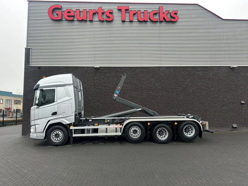 DAF XF 530 8X2 TRIPLE VDL S-30-6700 HAAKARMSYSTEEM/ABROLLKIPPER/HOOKLIFT/NIEUW/NEW - Kamion s kukastom dizalicom: slika DAF XF 530 8X2 TRIPLE VDL S-30-6700 HAAKARMSYSTEEM/ABROLLKIPPER/HOOKLIFT/NIEUW/NEW - Kamion s kukastom dizalicom DAF XF 530 8X2 TRIPLE VDL S-30-6700 HAAKARMSYSTEEM/ABROLLKIPPER/HOOKLIFT/NIEUW/NEW - Kamion s kukastom dizalicom: slika DAF XF 530 8X2 TRIPLE VDL S-30-6700 HAAKARMSYSTEEM/ABROLLKIPPER/HOOKLIFT/NIEUW/NEW - Kamion s kukastom dizalicom