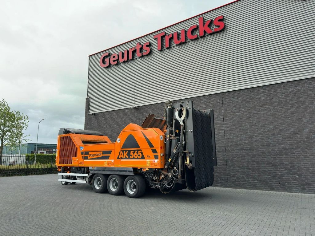 Doppstadt AK 565 PLUS SCHREDDER/SHREDDER/SHREDDI - Industrijski šreder: slika Doppstadt AK 565 PLUS SCHREDDER/SHREDDER/SHREDDI - Industrijski šreder Doppstadt AK 565 PLUS SCHREDDER/SHREDDER/SHREDDI - Industrijski šreder: slika Doppstadt AK 565 PLUS SCHREDDER/SHREDDER/SHREDDI - Industrijski šreder