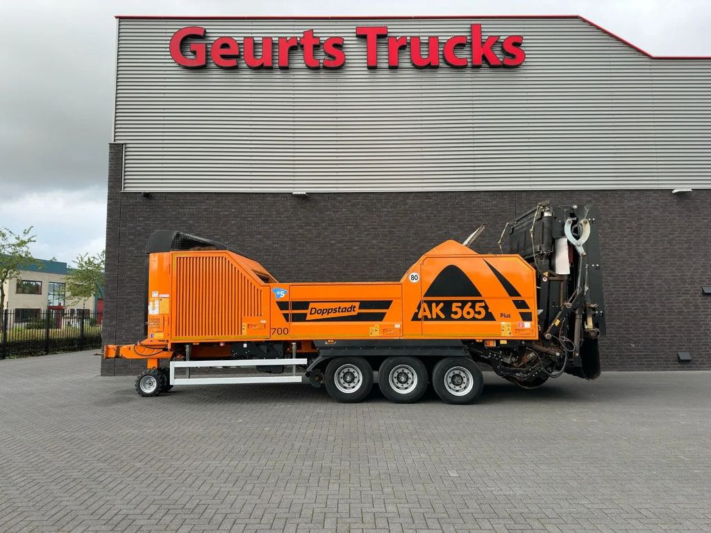 Doppstadt AK 565 PLUS SCHREDDER/SHREDDER/SHREDDI - Industrijski šreder: slika Doppstadt AK 565 PLUS SCHREDDER/SHREDDER/SHREDDI - Industrijski šreder Doppstadt AK 565 PLUS SCHREDDER/SHREDDER/SHREDDI - Industrijski šreder: slika Doppstadt AK 565 PLUS SCHREDDER/SHREDDER/SHREDDI - Industrijski šreder