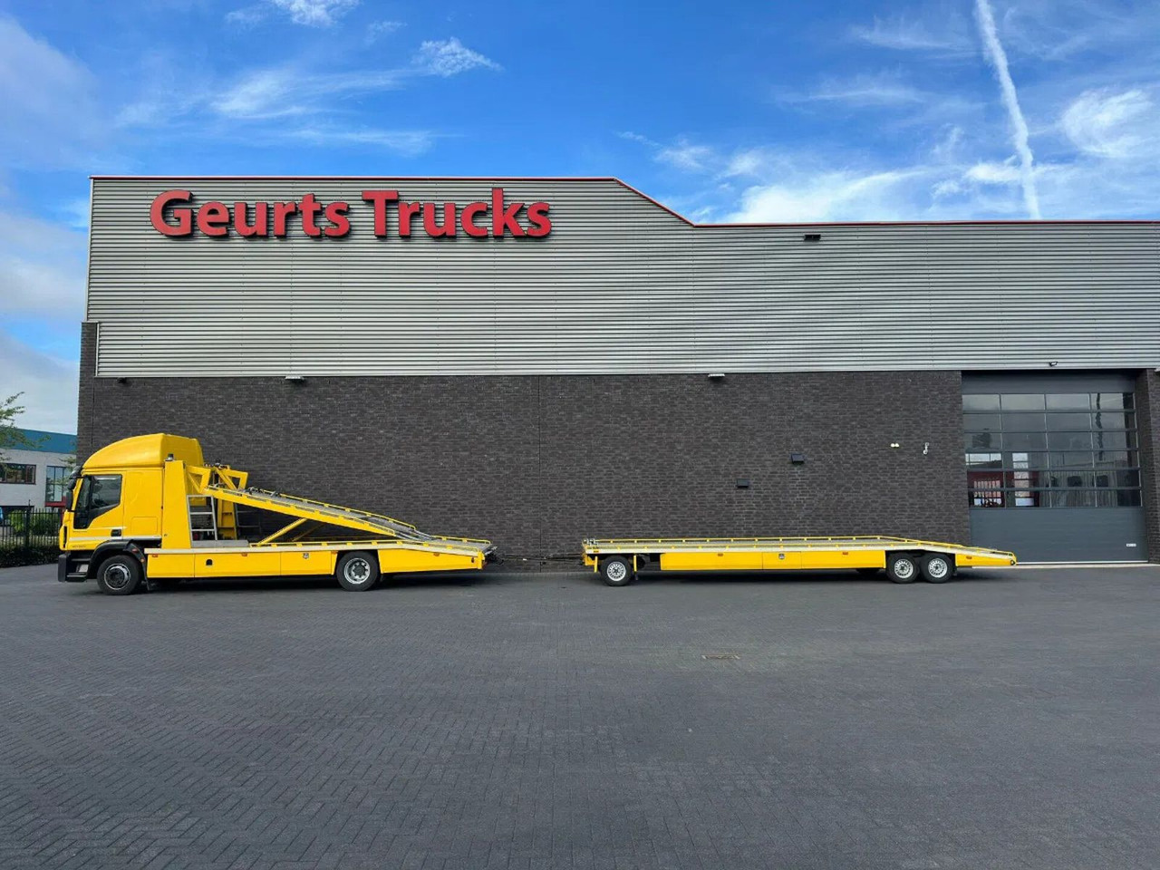 Iveco EuroCargo 120 -280 4X2 WITTEVEEN AUTOTRANSPORTER - Autotransporter: slika Iveco EuroCargo 120 -280 4X2 WITTEVEEN AUTOTRANSPORTER - Autotransporter Iveco EuroCargo 120 -280 4X2 WITTEVEEN AUTOTRANSPORTER - Autotransporter: slika Iveco EuroCargo 120 -280 4X2 WITTEVEEN AUTOTRANSPORTER - Autotransporter