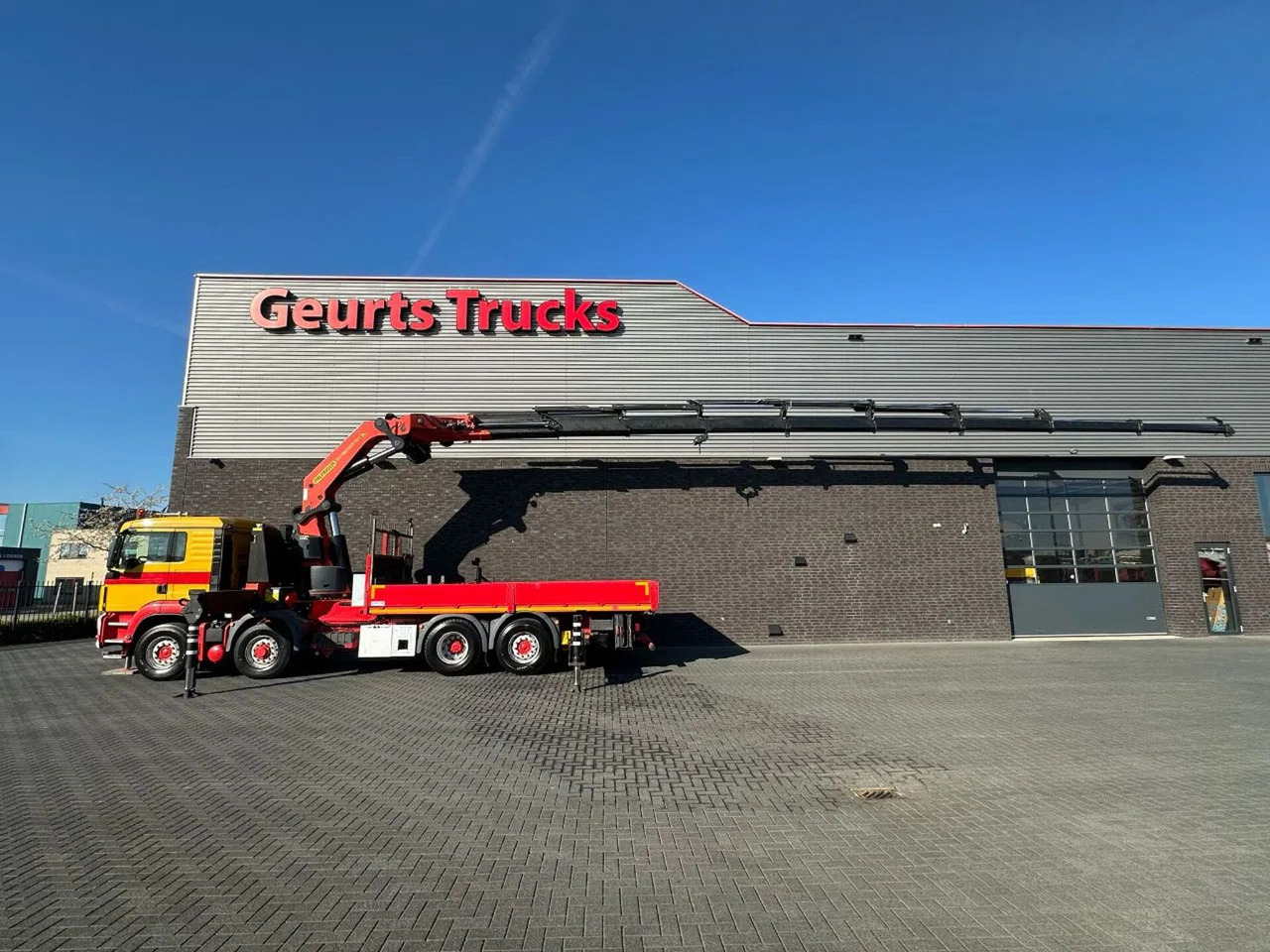MAN 35.480 8X4H-6 BL MET PALFINGER PK92002-SH H KRAA - Kamion s kranom: slika MAN 35.480 8X4H-6 BL MET PALFINGER PK92002-SH H KRAA - Kamion s kranom MAN 35.480 8X4H-6 BL MET PALFINGER PK92002-SH H KRAA - Kamion s kranom: slika MAN 35.480 8X4H-6 BL MET PALFINGER PK92002-SH H KRAA - Kamion s kranom