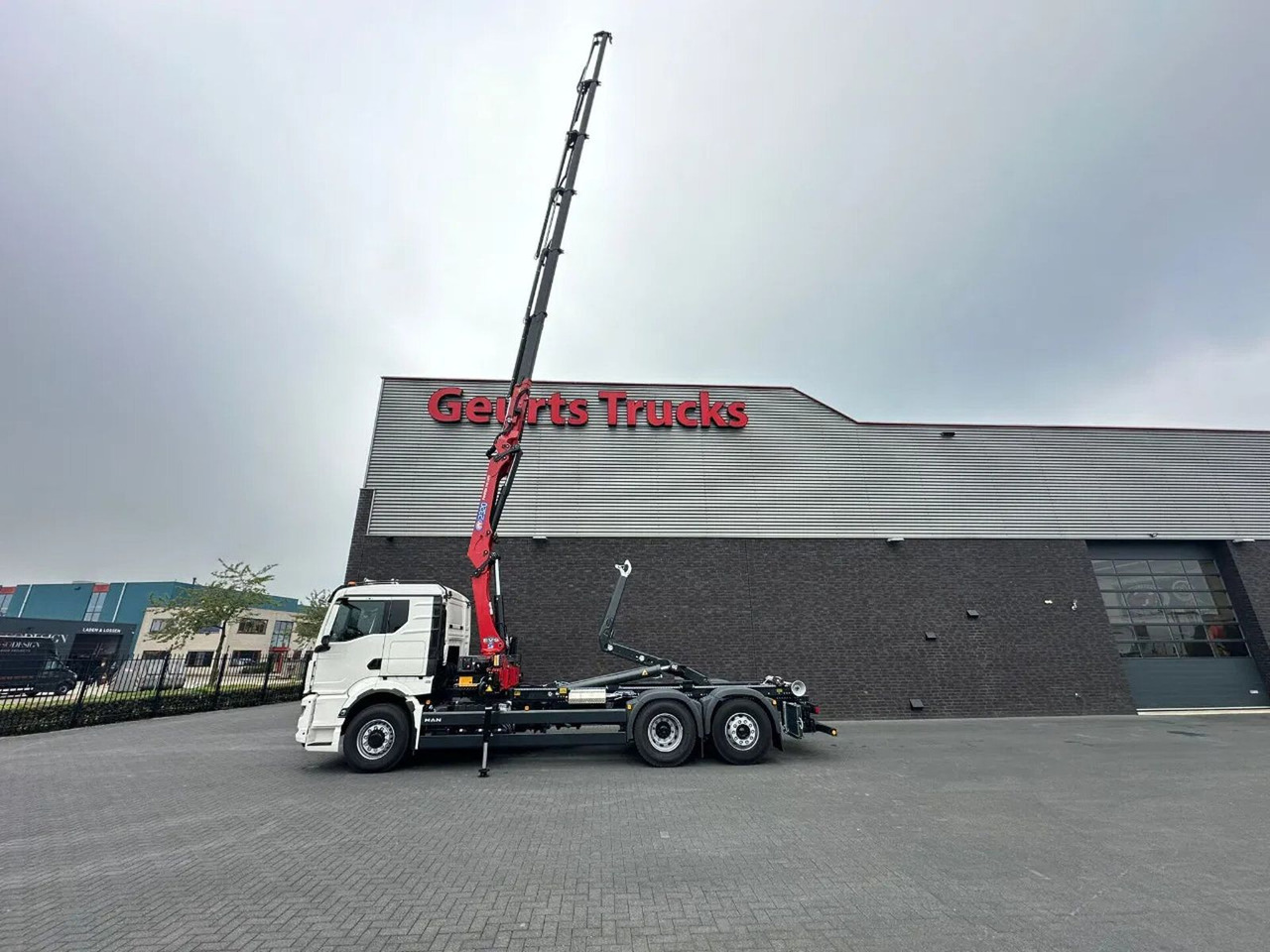 MAN TGS 26.520 6X4H-4 BL NEW MODEL + MEILLER HAAKARM - Kamion s kukastom dizalicom, Kamion s kranom: slika MAN TGS 26.520 6X4H-4 BL NEW MODEL + MEILLER HAAKARM - Kamion s kukastom dizalicom, Kamion s kranom MAN TGS 26.520 6X4H-4 BL NEW MODEL + MEILLER HAAKARM - Kamion s kukastom dizalicom, Kamion s kranom: slika MAN TGS 26.520 6X4H-4 BL NEW MODEL + MEILLER HAAKARM - Kamion s kukastom dizalicom, Kamion s kranom