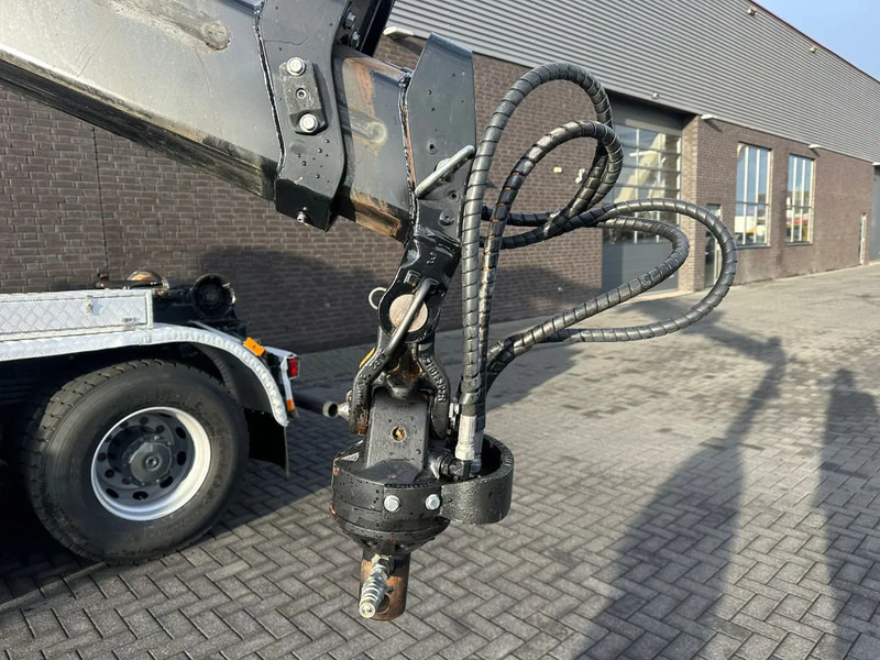 Kamion s kukastom dizalicom Mercedes-Benz AROCS 4148 8X4 MET MULTILIFT ULT T 21 S51 HAAKARMSYSTEEM + HIAB X-HIPRO 232 E-6 KRAAN/CRANE/KRAN/GRUA: slika Kamion s kukastom dizalicom Mercedes-Benz AROCS 4148 8X4 MET MULTILIFT ULT T 21 S51 HAAKARMSYSTEEM + HIAB X-HIPRO 232 E-6 KRAAN/CRANE/KRAN/GRUA