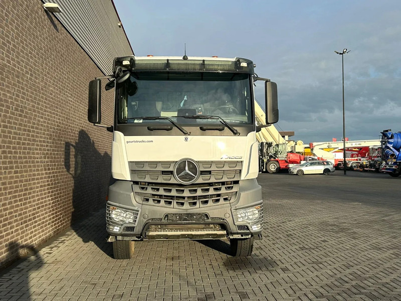 Kamion s kukastom dizalicom Mercedes-Benz AROCS 4148 8X4 MET MULTILIFT ULT T 21 S51 HAAKARMSYSTEEM + HIAB X-HIPRO 232 E-6 KRAAN/CRANE/KRAN/GRUA: slika Kamion s kukastom dizalicom Mercedes-Benz AROCS 4148 8X4 MET MULTILIFT ULT T 21 S51 HAAKARMSYSTEEM + HIAB X-HIPRO 232 E-6 KRAAN/CRANE/KRAN/GRUA