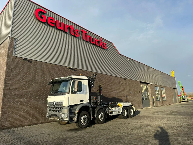 Kamion s kukastom dizalicom Mercedes-Benz AROCS 4148 8X4 MET MULTILIFT ULT T 21 S51 HAAKARMSYSTEEM + HIAB X-HIPRO 232 E-6 KRAAN/CRANE/KRAN/GRUA: slika Kamion s kukastom dizalicom Mercedes-Benz AROCS 4148 8X4 MET MULTILIFT ULT T 21 S51 HAAKARMSYSTEEM + HIAB X-HIPRO 232 E-6 KRAAN/CRANE/KRAN/GRUA