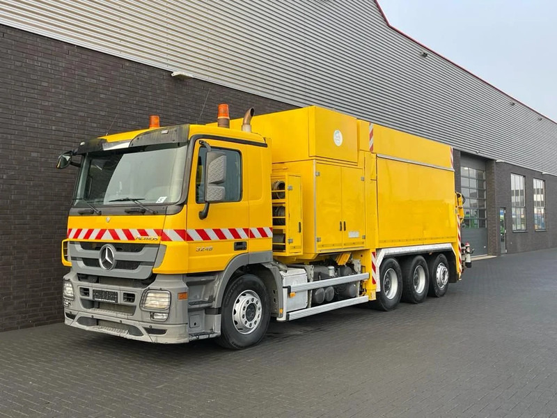 Mercedes-Benz Actros 3248 8X4 TRIDEM MTS DINO 12 SAUGBAGGER/SUCTIONEXAVATOR/GRONDZUIGER - Vakum kamion: slika Mercedes-Benz Actros 3248 8X4 TRIDEM MTS DINO 12 SAUGBAGGER/SUCTIONEXAVATOR/GRONDZUIGER - Vakum kamion Mercedes-Benz Actros 3248 8X4 TRIDEM MTS DINO 12 SAUGBAGGER/SUCTIONEXAVATOR/GRONDZUIGER - Vakum kamion: slika Mercedes-Benz Actros 3248 8X4 TRIDEM MTS DINO 12 SAUGBAGGER/SUCTIONEXAVATOR/GRONDZUIGER - Vakum kamion