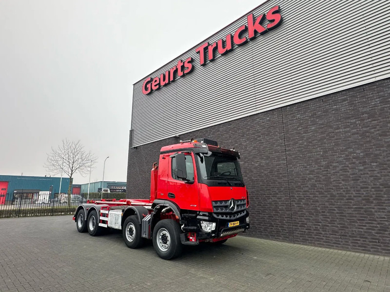Mercedes-Benz Arocs 8X4 VDL S-30-6600 HAAKARMSYSTEEM/ABROLLKIPPER/HOOKLIFT - Kamion s kabelskim sustavom: slika Mercedes-Benz Arocs 8X4 VDL S-30-6600 HAAKARMSYSTEEM/ABROLLKIPPER/HOOKLIFT - Kamion s kabelskim sustavom Mercedes-Benz Arocs 8X4 VDL S-30-6600 HAAKARMSYSTEEM/ABROLLKIPPER/HOOKLIFT - Kamion s kabelskim sustavom: slika Mercedes-Benz Arocs 8X4 VDL S-30-6600 HAAKARMSYSTEEM/ABROLLKIPPER/HOOKLIFT - Kamion s kabelskim sustavom