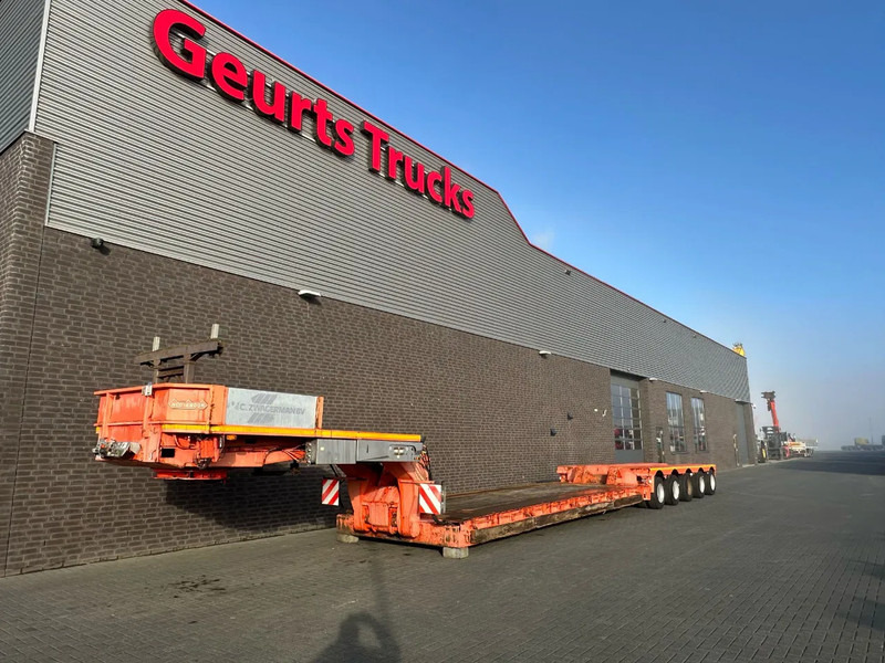 Nooteboom EURO-100-05 DIEPLADER / TIEFLADER / LOW LOADER MET HYDRAULISCH VERING EN STUURASSEN - Poluprikolica s niskim utovarivačem: slika Nooteboom EURO-100-05 DIEPLADER / TIEFLADER / LOW LOADER MET HYDRAULISCH VERING EN STUURASSEN - Poluprikolica s niskim utovarivačem Nooteboom EURO-100-05 DIEPLADER / TIEFLADER / LOW LOADER MET HYDRAULISCH VERING EN STUURASSEN - Poluprikolica s niskim utovarivačem: slika Nooteboom EURO-100-05 DIEPLADER / TIEFLADER / LOW LOADER MET HYDRAULISCH VERING EN STUURASSEN - Poluprikolica s niskim utovarivačem