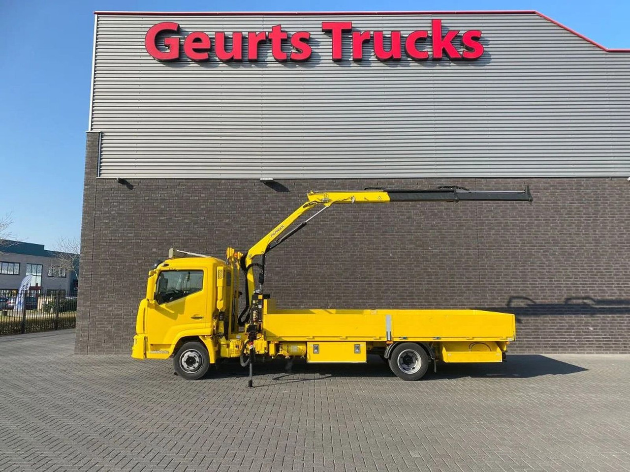 Renault D7.5 180 4X2 + PALFINGER PK 4200 KRAAN/KRAN/CRAN - Kamion s kranom: slika Renault D7.5 180 4X2 + PALFINGER PK 4200 KRAAN/KRAN/CRAN - Kamion s kranom Renault D7.5 180 4X2 + PALFINGER PK 4200 KRAAN/KRAN/CRAN - Kamion s kranom: slika Renault D7.5 180 4X2 + PALFINGER PK 4200 KRAAN/KRAN/CRAN - Kamion s kranom