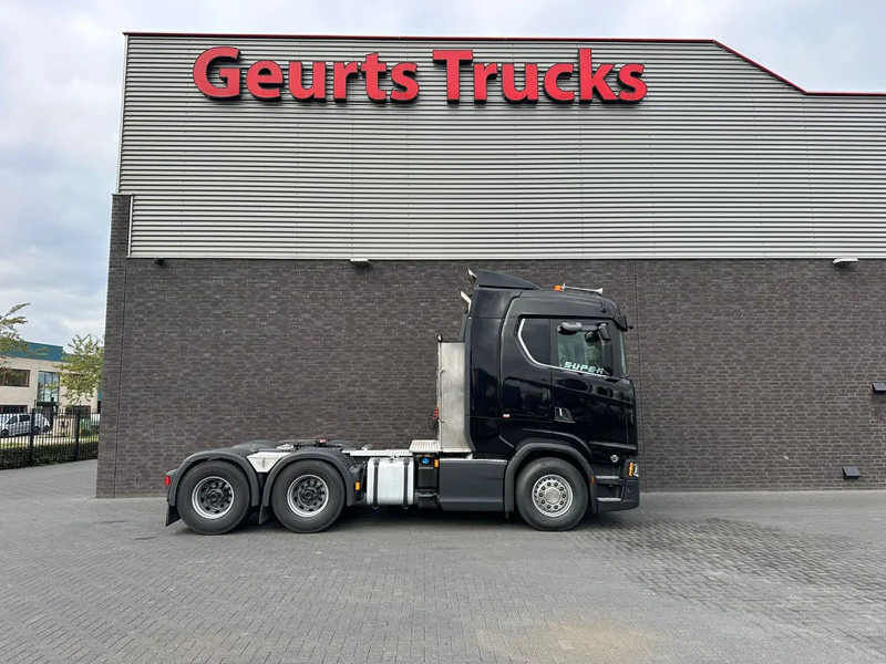 Scania S520 6X4 HEAVY DUTY TRACTOR/TREKKER/SZM - Tegljač: slika Scania S520 6X4 HEAVY DUTY TRACTOR/TREKKER/SZM - Tegljač Scania S520 6X4 HEAVY DUTY TRACTOR/TREKKER/SZM - Tegljač: slika Scania S520 6X4 HEAVY DUTY TRACTOR/TREKKER/SZM - Tegljač