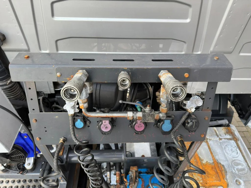 Tegljač Volvo FH 460 6X4 TREKKER/TRACTOR/SZM EURO 6 HYDRAULIC: slika Tegljač Volvo FH 460 6X4 TREKKER/TRACTOR/SZM EURO 6 HYDRAULIC