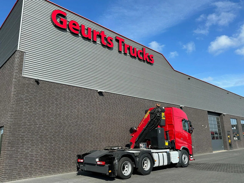 Tegljač Volvo FH 500 6X2 TREKKER / SATTELZUG/TRACTOR UNIT/ CAMION MET PALFINGER PK53002 SH KRAAN / KRAN / CRANE / GRUA: slika Tegljač Volvo FH 500 6X2 TREKKER / SATTELZUG/TRACTOR UNIT/ CAMION MET PALFINGER PK53002 SH KRAAN / KRAN / CRANE / GRUA