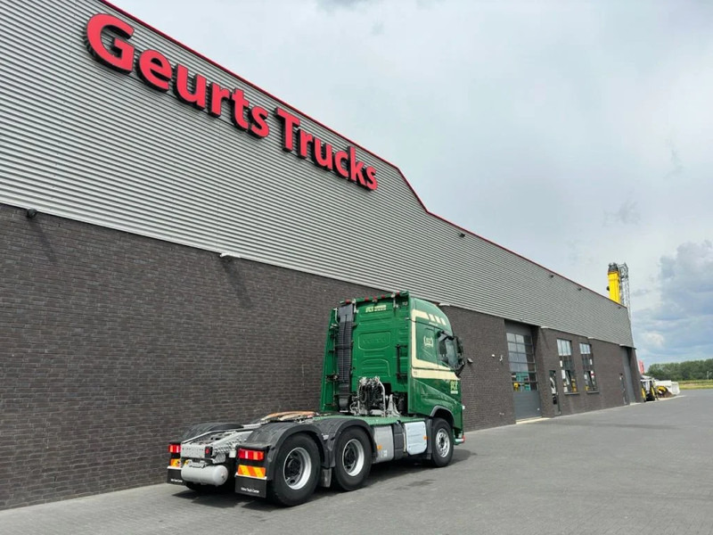 Volvo FH 500 6X4 TREKKER/TRACTOR/SZM EURO 6 HYDRAULIC - Tegljač: slika Volvo FH 500 6X4 TREKKER/TRACTOR/SZM EURO 6 HYDRAULIC - Tegljač Volvo FH 500 6X4 TREKKER/TRACTOR/SZM EURO 6 HYDRAULIC - Tegljač: slika Volvo FH 500 6X4 TREKKER/TRACTOR/SZM EURO 6 HYDRAULIC - Tegljač