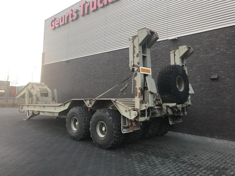 Trabosa 2 AXEL HEAVY DUTY LOWLOADER TANK TRANSPORT - Poluprikolica s niskim utovarivačem: slika Trabosa 2 AXEL HEAVY DUTY LOWLOADER TANK TRANSPORT - Poluprikolica s niskim utovarivačem Trabosa 2 AXEL HEAVY DUTY LOWLOADER TANK TRANSPORT - Poluprikolica s niskim utovarivačem: slika Trabosa 2 AXEL HEAVY DUTY LOWLOADER TANK TRANSPORT - Poluprikolica s niskim utovarivačem