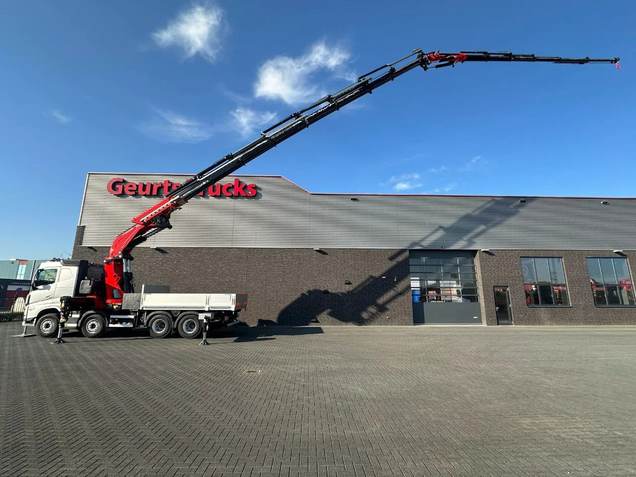 Volvo FH 500 8X4 RF-RT40G FASSI F1450R.2.8 + JIB L826 - Kamion s kranom: slika Volvo FH 500 8X4 RF-RT40G FASSI F1450R.2.8 + JIB L826 - Kamion s kranom Volvo FH 500 8X4 RF-RT40G FASSI F1450R.2.8 + JIB L826 - Kamion s kranom: slika Volvo FH 500 8X4 RF-RT40G FASSI F1450R.2.8 + JIB L826 - Kamion s kranom