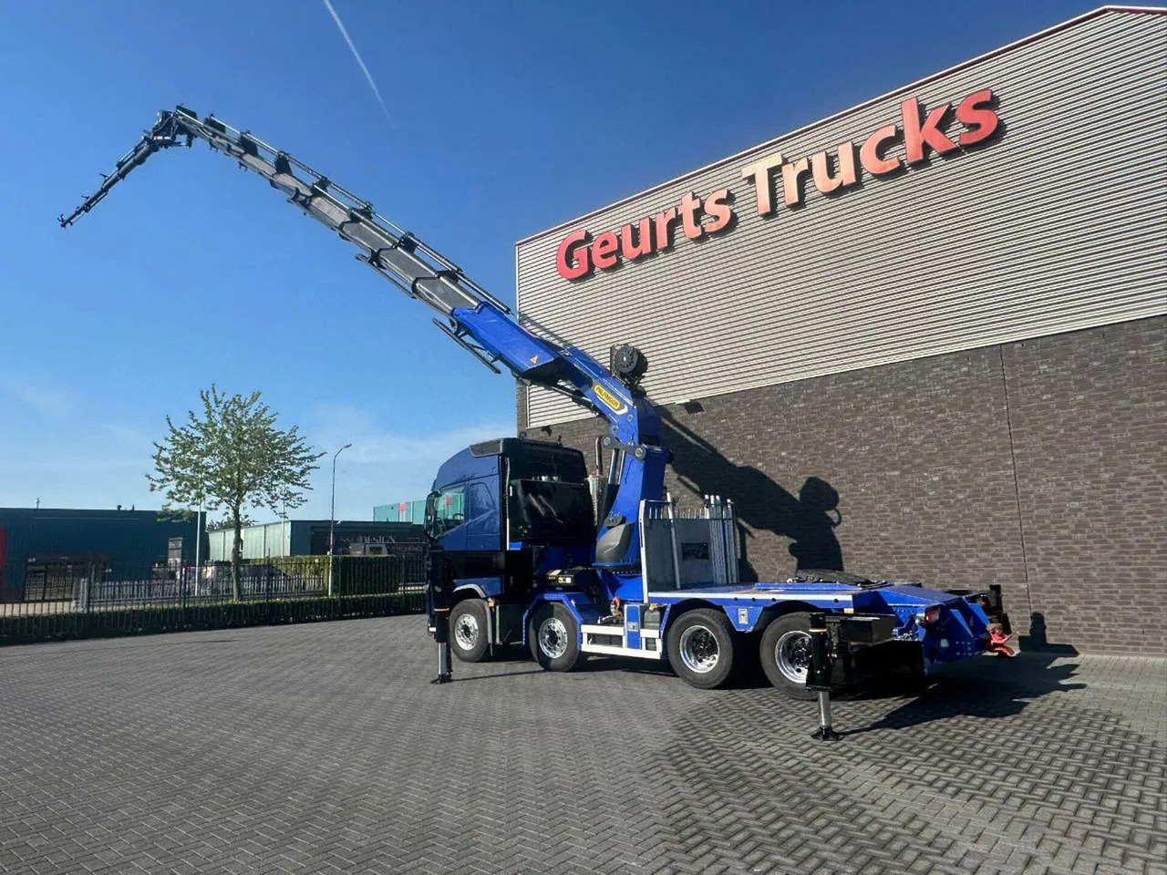 Volvo FH 540 8X4 TREKKER / BAKWAGEN MET PALFINGER PK13 - Kamion s kranom: slika Volvo FH 540 8X4 TREKKER / BAKWAGEN MET PALFINGER PK13 - Kamion s kranom Volvo FH 540 8X4 TREKKER / BAKWAGEN MET PALFINGER PK13 - Kamion s kranom: slika Volvo FH 540 8X4 TREKKER / BAKWAGEN MET PALFINGER PK13 - Kamion s kranom