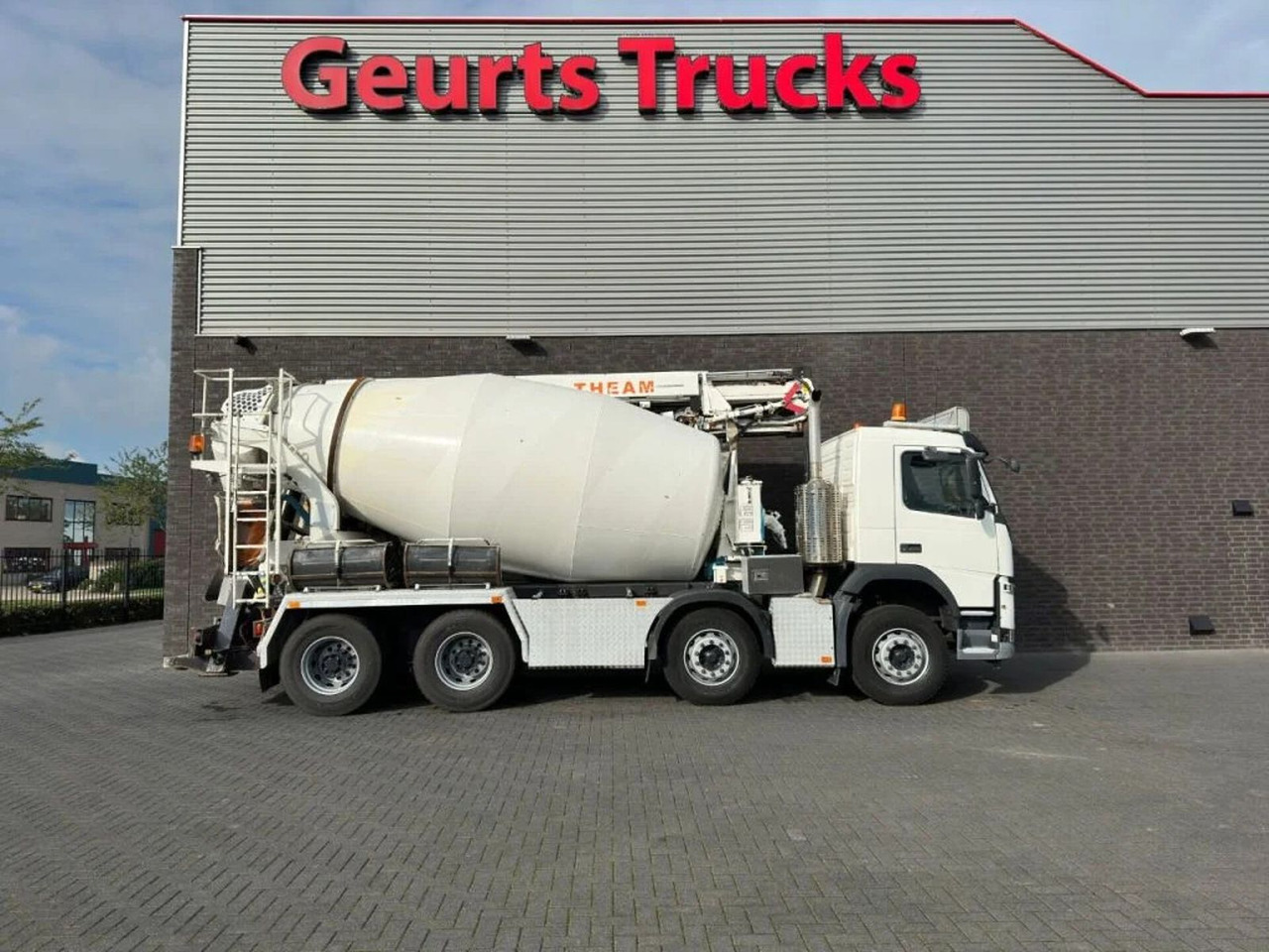 Volvo FM 410 8X4 + STETTER 9 M3 MIXER/MISCHER + THEAM - Automješalica: slika Volvo FM 410 8X4 + STETTER 9 M3 MIXER/MISCHER + THEAM - Automješalica Volvo FM 410 8X4 + STETTER 9 M3 MIXER/MISCHER + THEAM - Automješalica: slika Volvo FM 410 8X4 + STETTER 9 M3 MIXER/MISCHER + THEAM - Automješalica