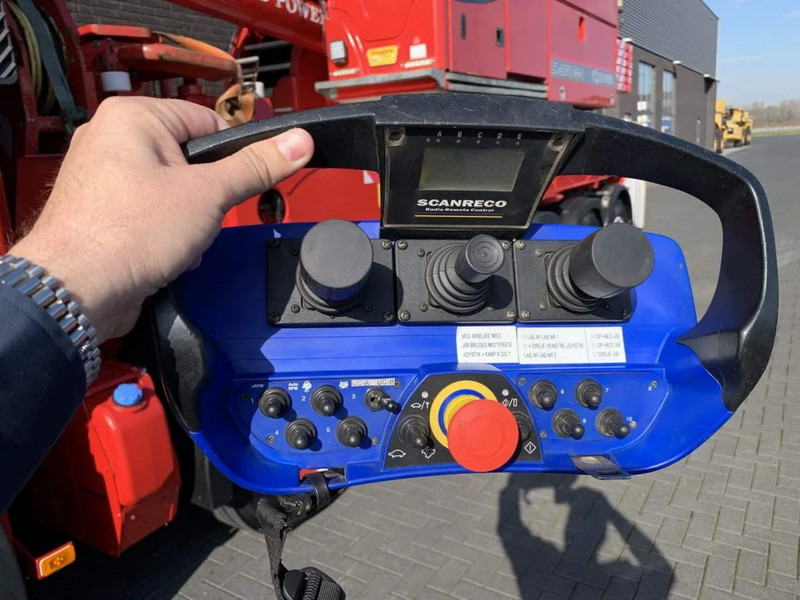 Kamion s kranom Volvo FM 460 ERKIN WORLD POWER ER 2070 T-4.1 CRANE/KRAN/KRAAN/GRUA/MONTAGEKRAN: slika Kamion s kranom Volvo FM 460 ERKIN WORLD POWER ER 2070 T-4.1 CRANE/KRAN/KRAAN/GRUA/MONTAGEKRAN Kamion s kranom Volvo FM 460 ERKIN WORLD POWER ER 2070 T-4.1 CRANE/KRAN/KRAAN/GRUA/MONTAGEKRAN: slika Kamion s kranom Volvo FM 460 ERKIN WORLD POWER ER 2070 T-4.1 CRANE/KRAN/KRAAN/GRUA/MONTAGEKRAN