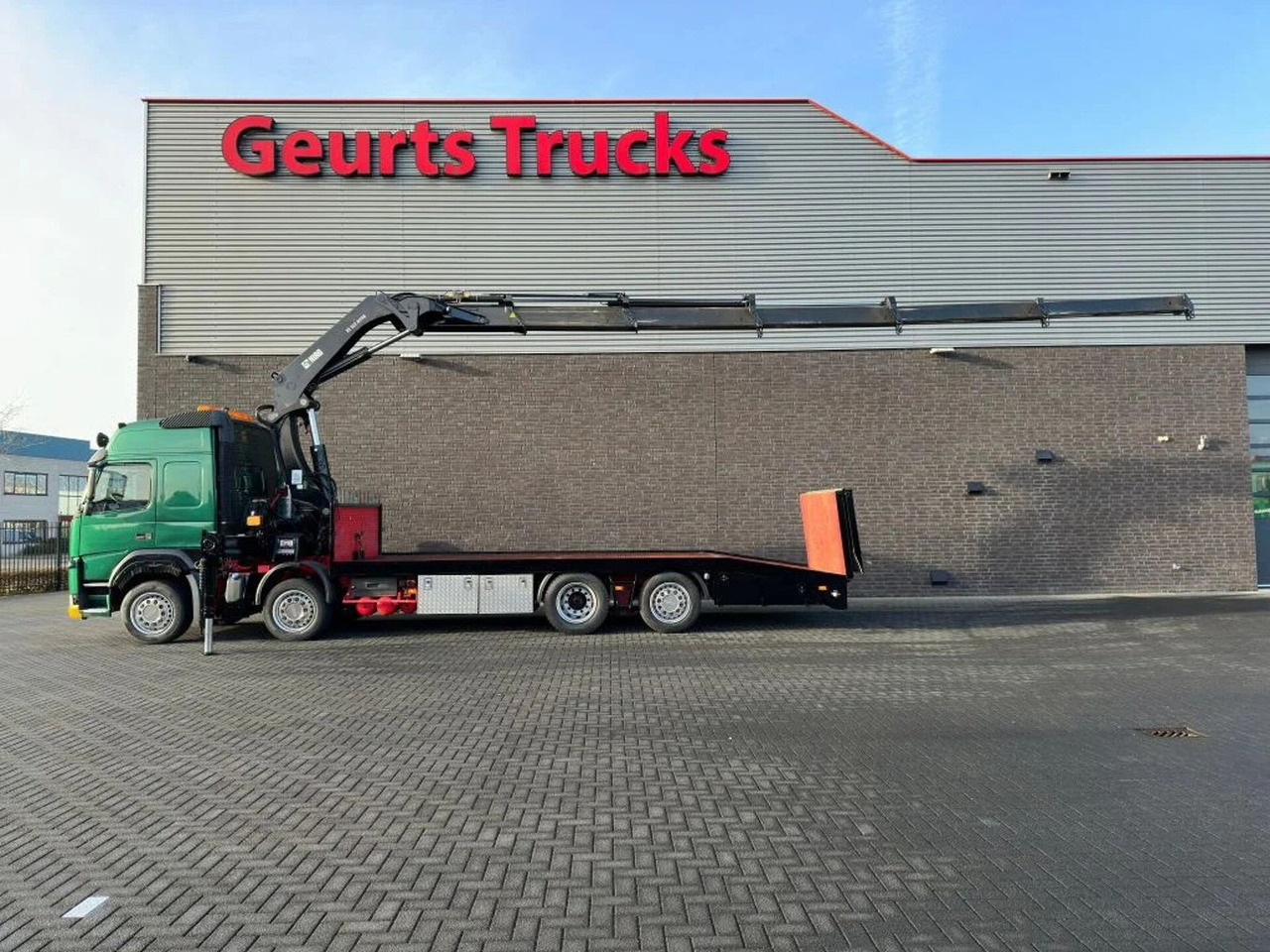 Volvo FM 500 8X2 OPRIJWAGEN/MACHINE TRANSPORTER + HIAB - Kamion s kranom: slika Volvo FM 500 8X2 OPRIJWAGEN/MACHINE TRANSPORTER + HIAB - Kamion s kranom Volvo FM 500 8X2 OPRIJWAGEN/MACHINE TRANSPORTER + HIAB - Kamion s kranom: slika Volvo FM 500 8X2 OPRIJWAGEN/MACHINE TRANSPORTER + HIAB - Kamion s kranom