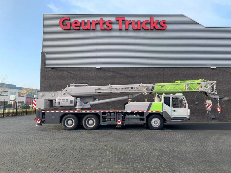 Zoomlion QY25V51.5 25 TONS CRANE/KRAN/GRUA/KRAAN - Autodizalica za sve terene: slika Zoomlion QY25V51.5 25 TONS CRANE/KRAN/GRUA/KRAAN - Autodizalica za sve terene Zoomlion QY25V51.5 25 TONS CRANE/KRAN/GRUA/KRAAN - Autodizalica za sve terene: slika Zoomlion QY25V51.5 25 TONS CRANE/KRAN/GRUA/KRAAN - Autodizalica za sve terene