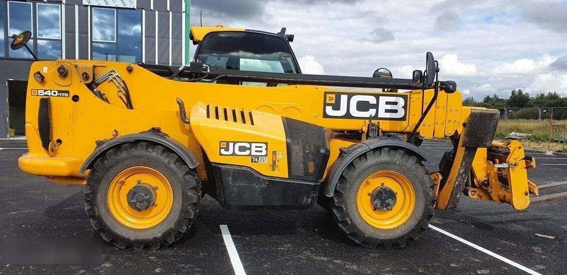JCB 540-170 - Teleskopski rukovatelj: slika JCB 540-170 - Teleskopski rukovatelj JCB 540-170 - Teleskopski rukovatelj: slika JCB 540-170 - Teleskopski rukovatelj