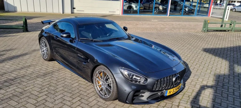 Mercedes-Benz AMG GT R.... GTR - Coupe: slika Mercedes-Benz AMG GT R.... GTR - Coupe Mercedes-Benz AMG GT R.... GTR - Coupe: slika Mercedes-Benz AMG GT R.... GTR - Coupe