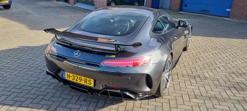 Mercedes-Benz AMG GT R.... GTR - Coupe: slika Mercedes-Benz AMG GT R.... GTR - Coupe Mercedes-Benz AMG GT R.... GTR - Coupe: slika Mercedes-Benz AMG GT R.... GTR - Coupe