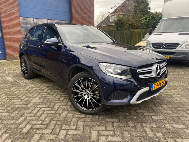 Mercedes-Benz GLC. 4 matic..... 350E benzine /Hybrid - SUV: slika Mercedes-Benz GLC. 4 matic..... 350E benzine /Hybrid - SUV Mercedes-Benz GLC. 4 matic..... 350E benzine /Hybrid - SUV: slika Mercedes-Benz GLC. 4 matic..... 350E benzine /Hybrid - SUV