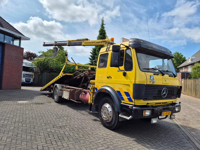 Mercedes-Benz SK 1420 afzetbak.kraan.lier..... Bergingswagen - Kamion za vuču: slika Mercedes-Benz SK 1420 afzetbak.kraan.lier..... Bergingswagen - Kamion za vuču Mercedes-Benz SK 1420 afzetbak.kraan.lier..... Bergingswagen - Kamion za vuču: slika Mercedes-Benz SK 1420 afzetbak.kraan.lier..... Bergingswagen - Kamion za vuču