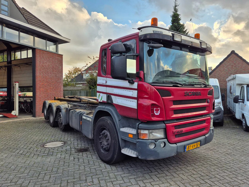 Scania P 420 8x2.... manuel gearbox. - Kamion s kabelskim sustavom: slika Scania P 420 8x2.... manuel gearbox. - Kamion s kabelskim sustavom Scania P 420 8x2.... manuel gearbox. - Kamion s kabelskim sustavom: slika Scania P 420 8x2.... manuel gearbox. - Kamion s kabelskim sustavom