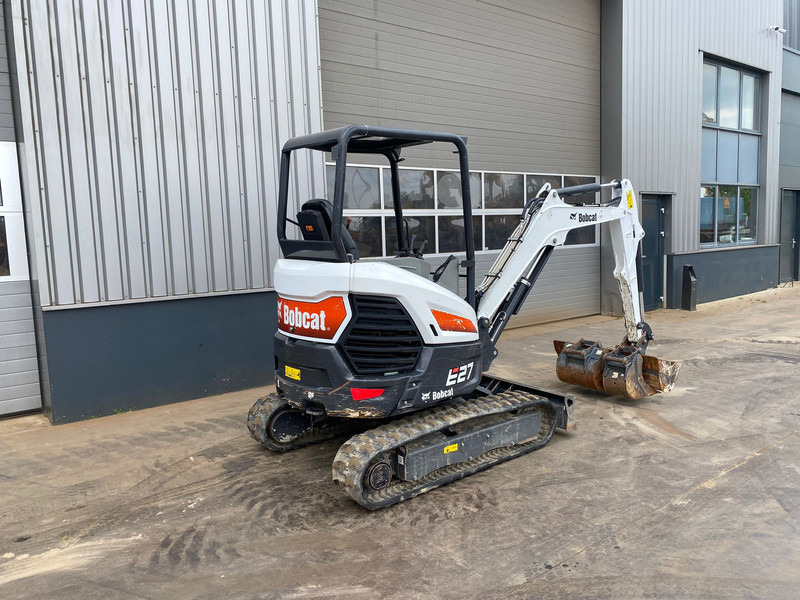 Bobcat E27 - Bager gusjeničar: slika Bobcat E27 - Bager gusjeničar Bobcat E27 - Bager gusjeničar: slika Bobcat E27 - Bager gusjeničar