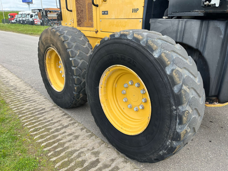 Grejder Caterpillar 12M Motor Grader: slika Grejder Caterpillar 12M Motor Grader