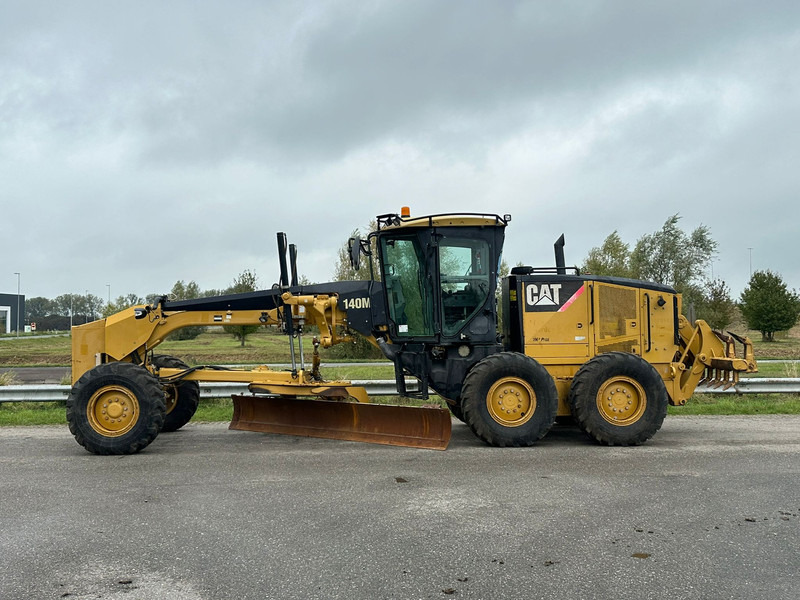 Caterpillar 140M Ripper + Pushblock - Grejder: slika Caterpillar 140M Ripper + Pushblock - Grejder Caterpillar 140M Ripper + Pushblock - Grejder: slika Caterpillar 140M Ripper + Pushblock - Grejder