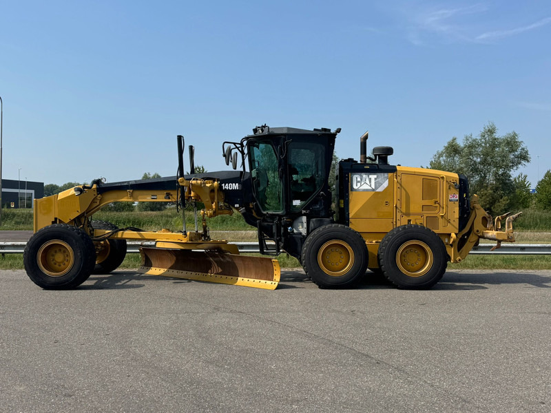 Caterpillar 140M3 - Grejder: slika Caterpillar 140M3 - Grejder Caterpillar 140M3 - Grejder: slika Caterpillar 140M3 - Grejder