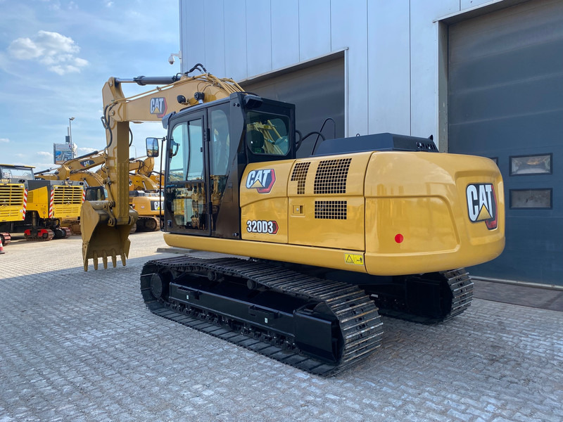 Caterpillar 320D3 - NEW / bucket with teeth / hammerlines - Bager gusjeničar: slika Caterpillar 320D3 - NEW / bucket with teeth / hammerlines - Bager gusjeničar Caterpillar 320D3 - NEW / bucket with teeth / hammerlines - Bager gusjeničar: slika Caterpillar 320D3 - NEW / bucket with teeth / hammerlines - Bager gusjeničar