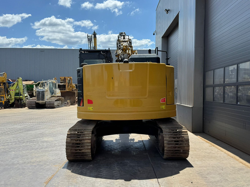 Caterpillar 325F LCR - 3 buckets - Bager gusjeničar: slika Caterpillar 325F LCR - 3 buckets - Bager gusjeničar Caterpillar 325F LCR - 3 buckets - Bager gusjeničar: slika Caterpillar 325F LCR - 3 buckets - Bager gusjeničar
