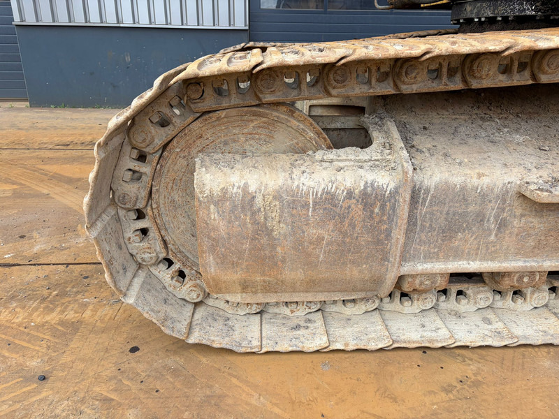 Bager gusjeničar Caterpillar 330C: slika Bager gusjeničar Caterpillar 330C Bager gusjeničar Caterpillar 330C: slika Bager gusjeničar Caterpillar 330C