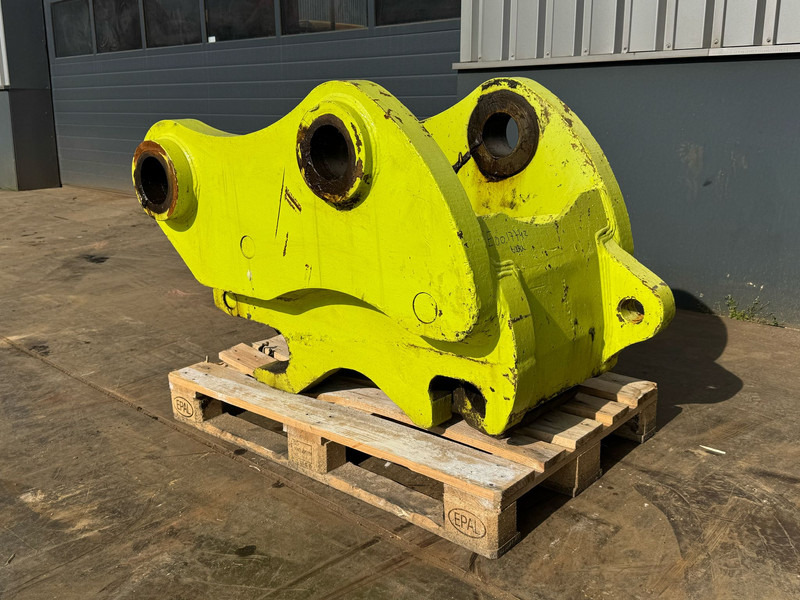 Caterpillar 352F Miller Pin-On Quick Coupler - Brza spojka: slika Caterpillar 352F Miller Pin-On Quick Coupler - Brza spojka Caterpillar 352F Miller Pin-On Quick Coupler - Brza spojka: slika Caterpillar 352F Miller Pin-On Quick Coupler - Brza spojka
