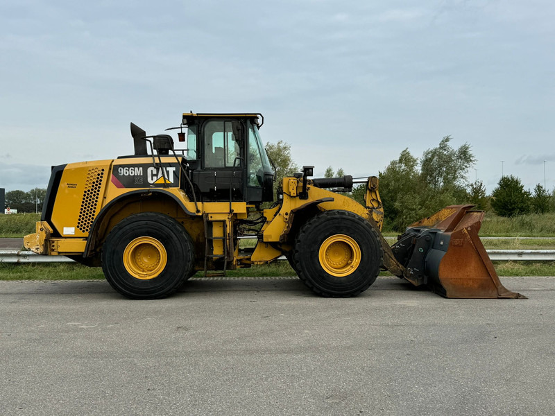 Caterpillar 966M XE | 3th function - Utovarivač na kotačima: slika Caterpillar 966M XE | 3th function - Utovarivač na kotačima Caterpillar 966M XE | 3th function - Utovarivač na kotačima: slika Caterpillar 966M XE | 3th function - Utovarivač na kotačima