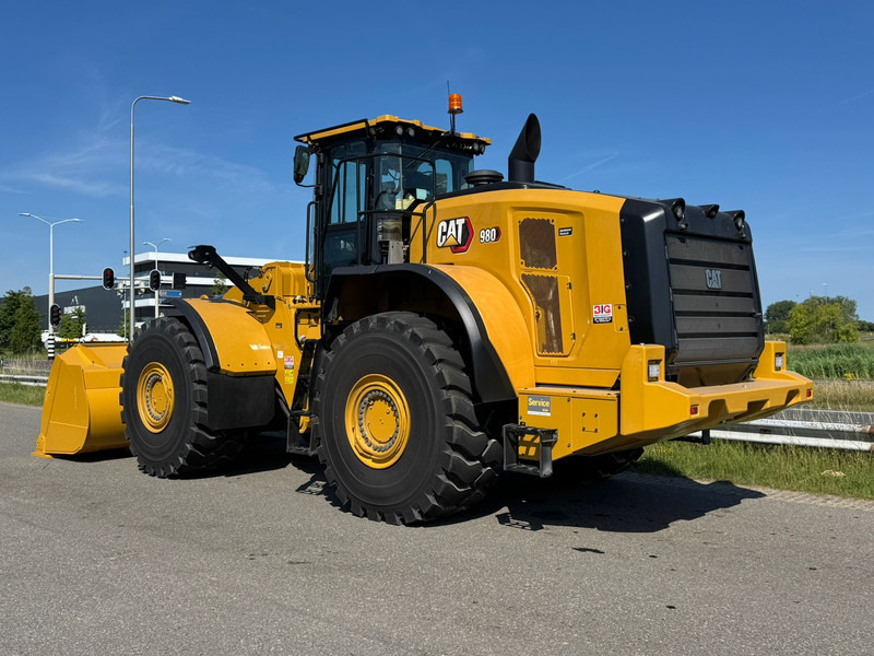 Caterpillar 980 - Utovarivač na kotačima: slika Caterpillar 980 - Utovarivač na kotačima Caterpillar 980 - Utovarivač na kotačima: slika Caterpillar 980 - Utovarivač na kotačima