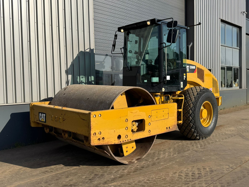 Caterpillar CS66B - Valjak: slika Caterpillar CS66B - Valjak Caterpillar CS66B - Valjak: slika Caterpillar CS66B - Valjak