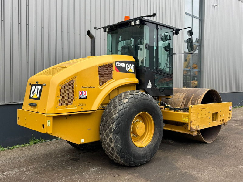 Caterpillar CS66B - Valjak: slika Caterpillar CS66B - Valjak Caterpillar CS66B - Valjak: slika Caterpillar CS66B - Valjak
