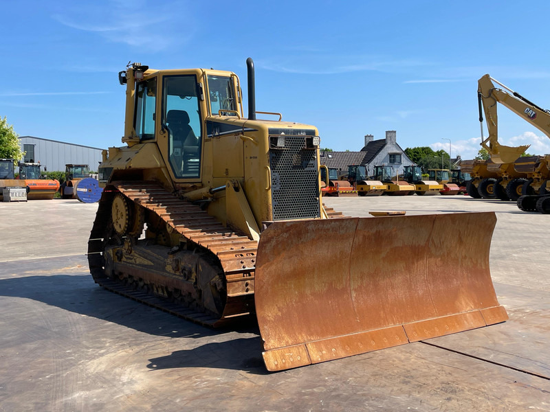 Caterpillar D6N XL - Buldožer: slika Caterpillar D6N XL - Buldožer Caterpillar D6N XL - Buldožer: slika Caterpillar D6N XL - Buldožer
