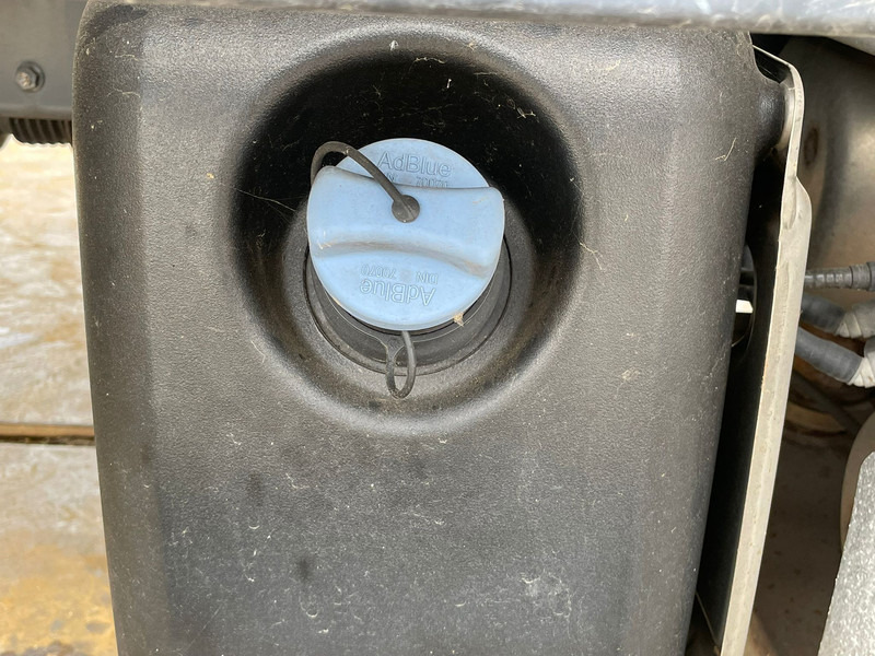 Zakup DAF LF 180 FA DAF LF 180 FA: slika Zakup DAF LF 180 FA DAF LF 180 FA